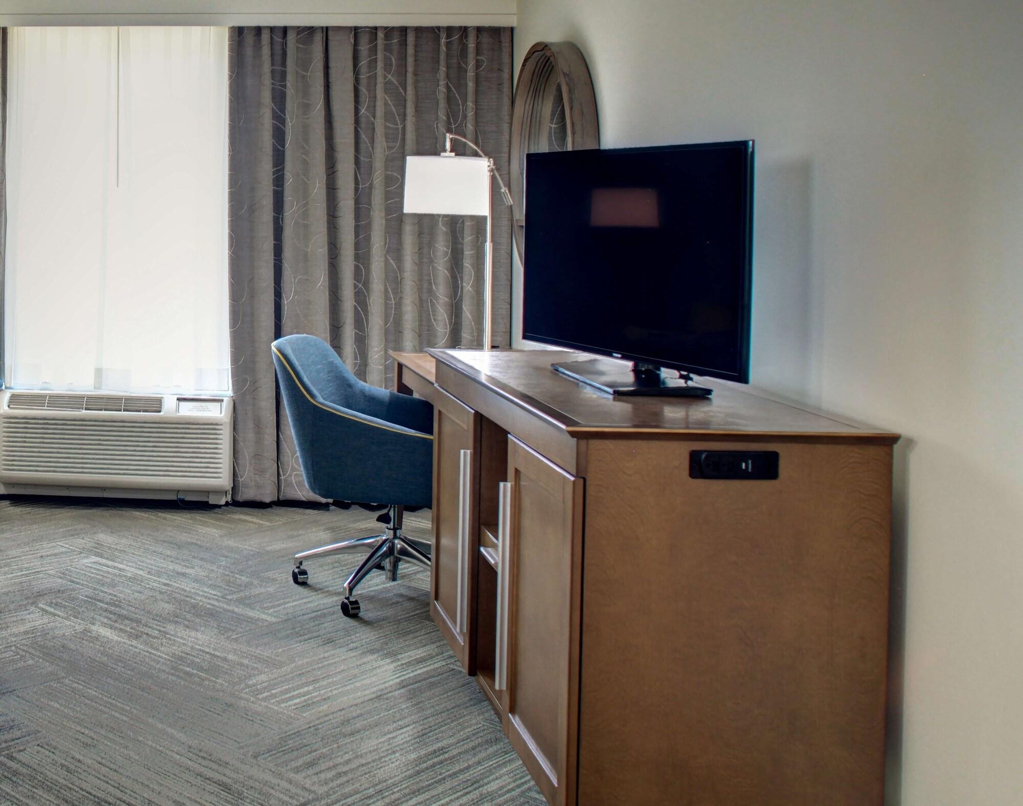 Hampton Inn & Suites At Lake Mary Colonial Townpark Екстер'єр фото